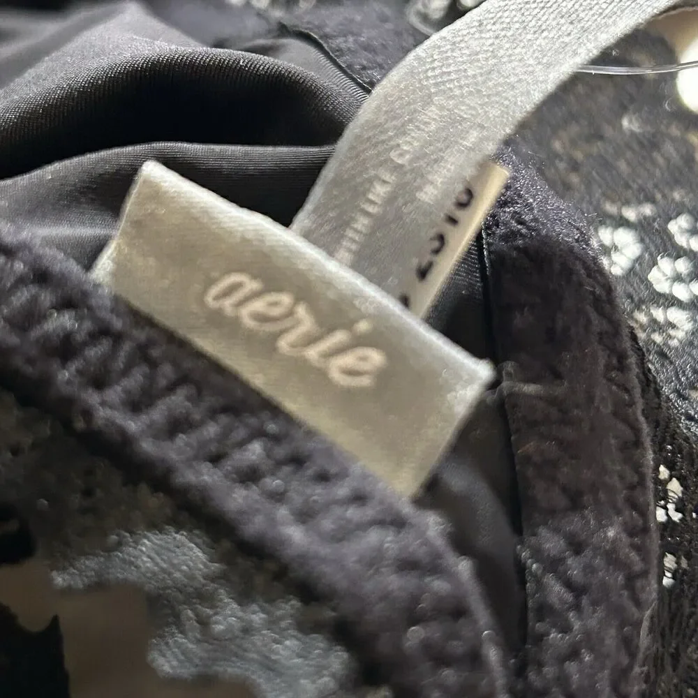 AERIE Womens Large NWT Black Lace Tassel Tie Triangle Strappy Bralette